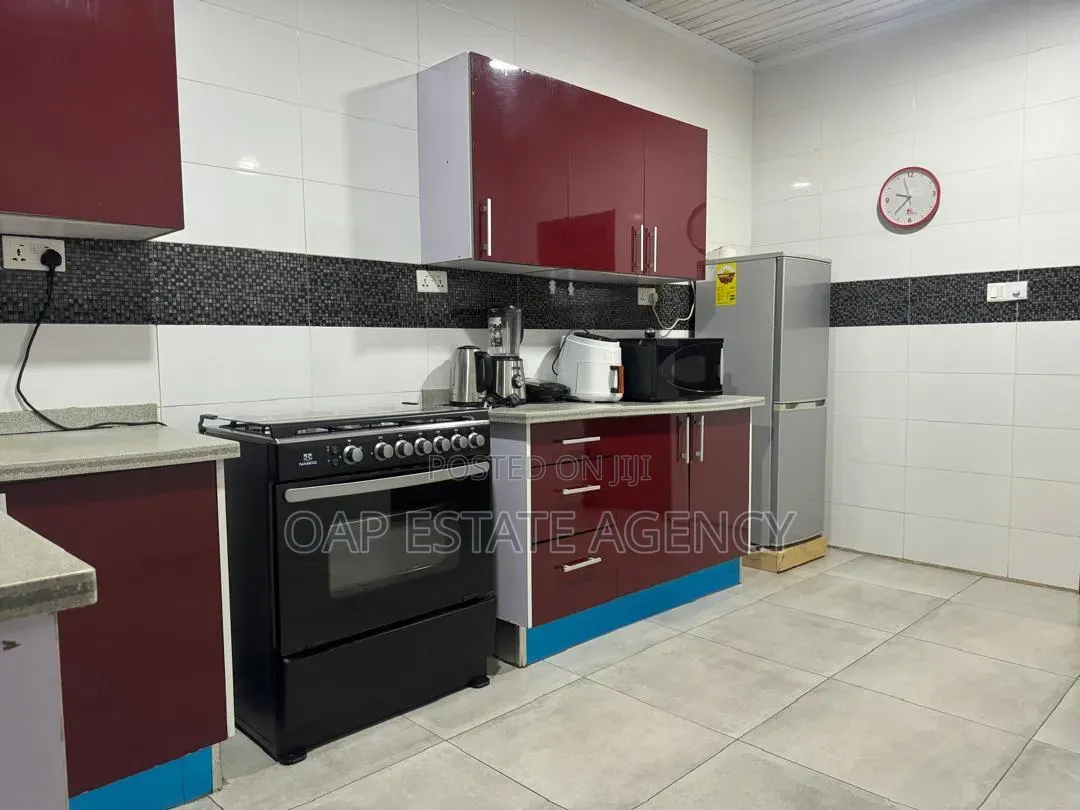 3bdrm Apartment in Dansoman for rent