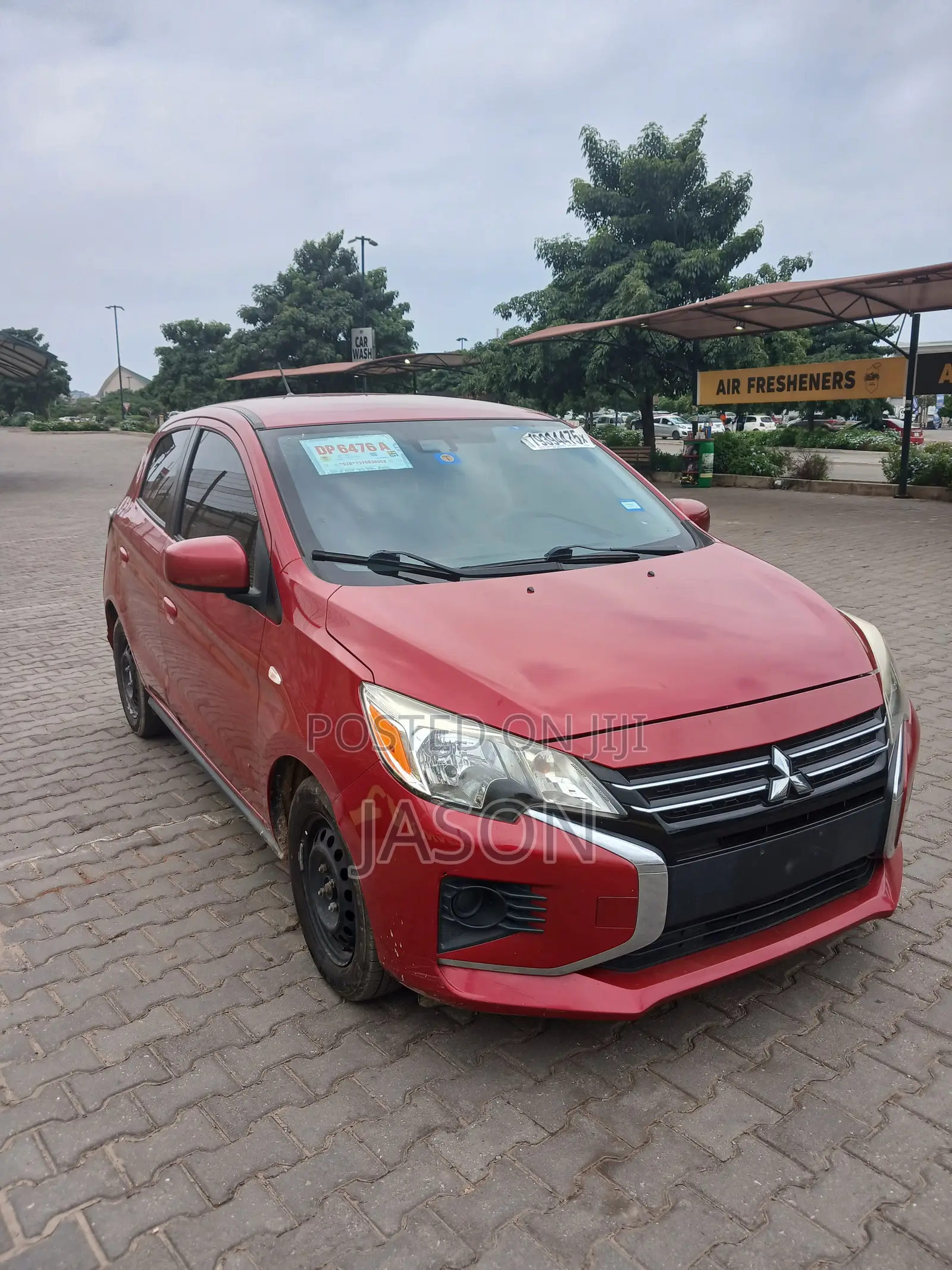 Mitsubishi Mirage LE 2021 Red