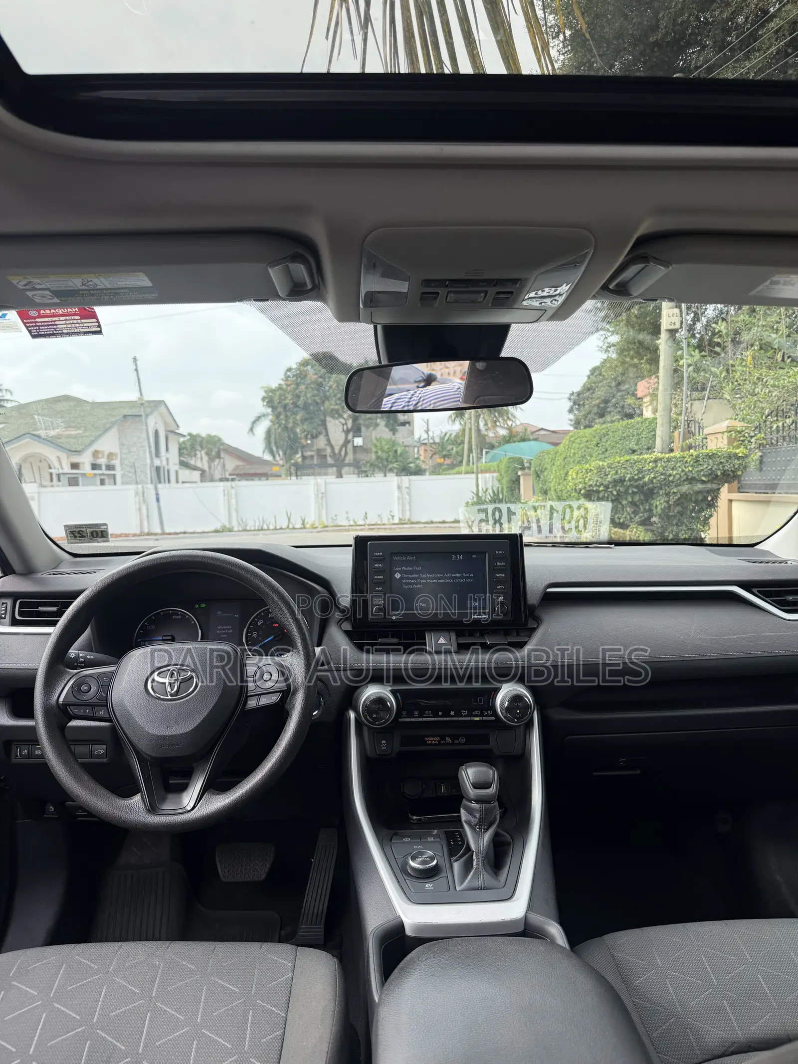 Toyota RAV4 XLE 2022 Gray