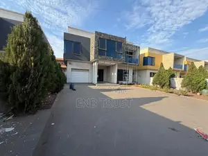 4bdrm Duplex in Obojo, Otano for rent
