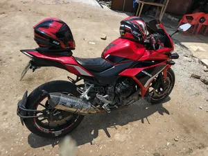 Honda CBR 2018 Red