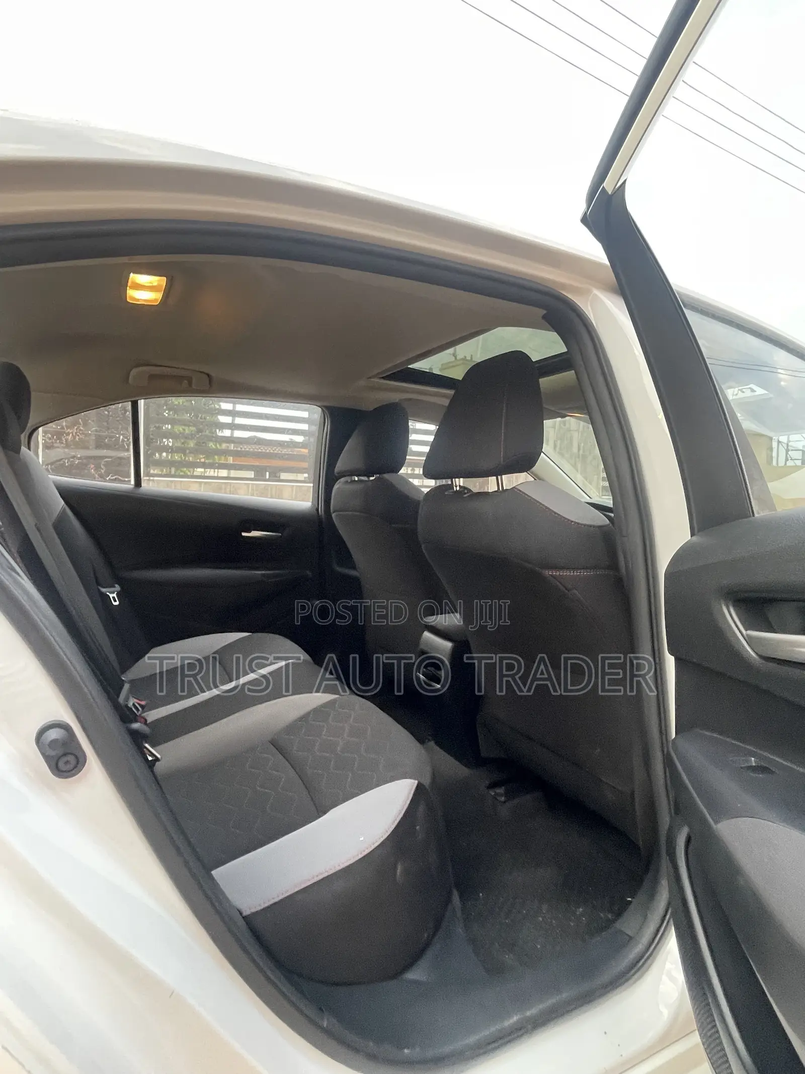 Toyota Corolla 2023 White
