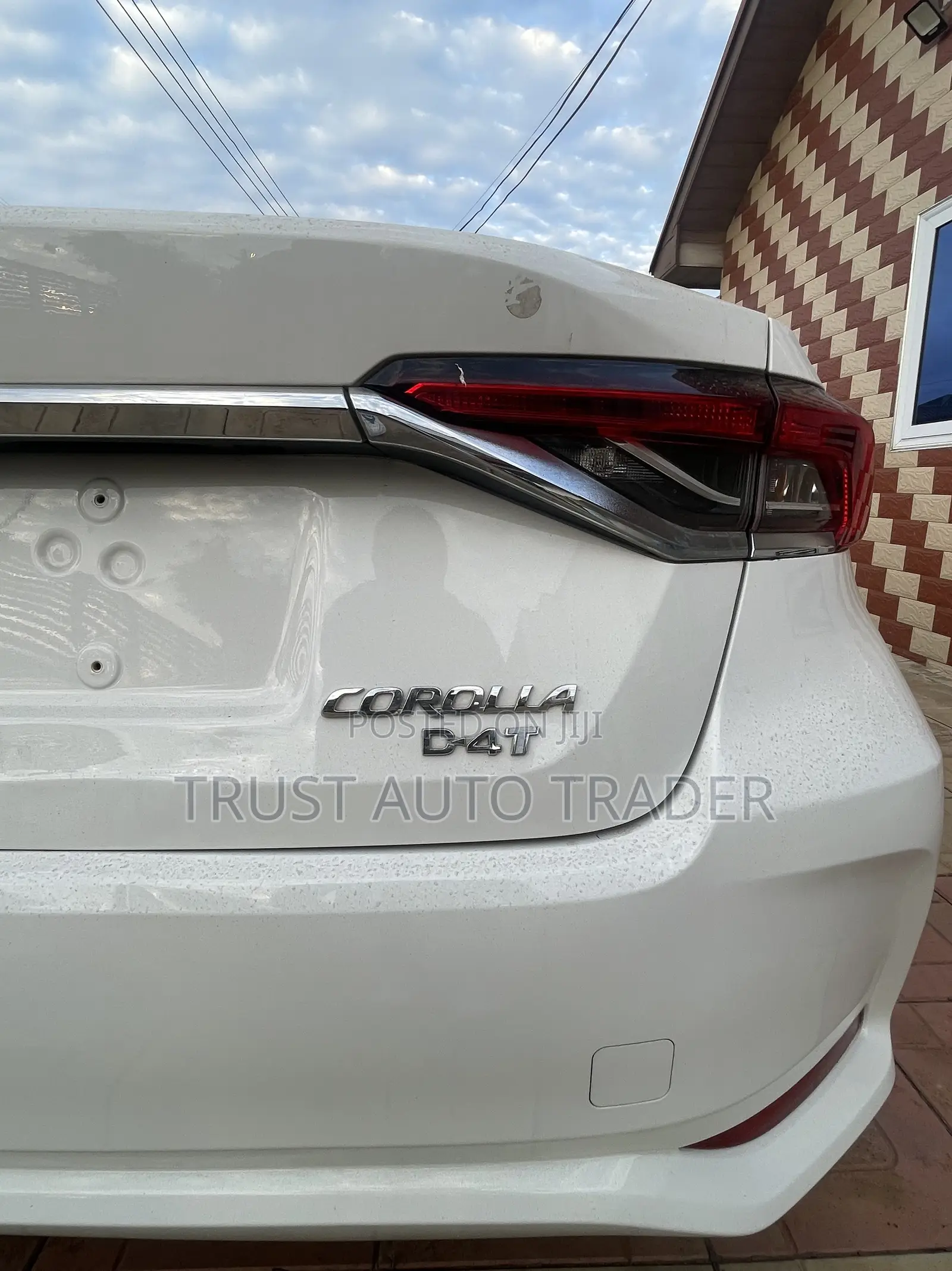Toyota Corolla 2023 White