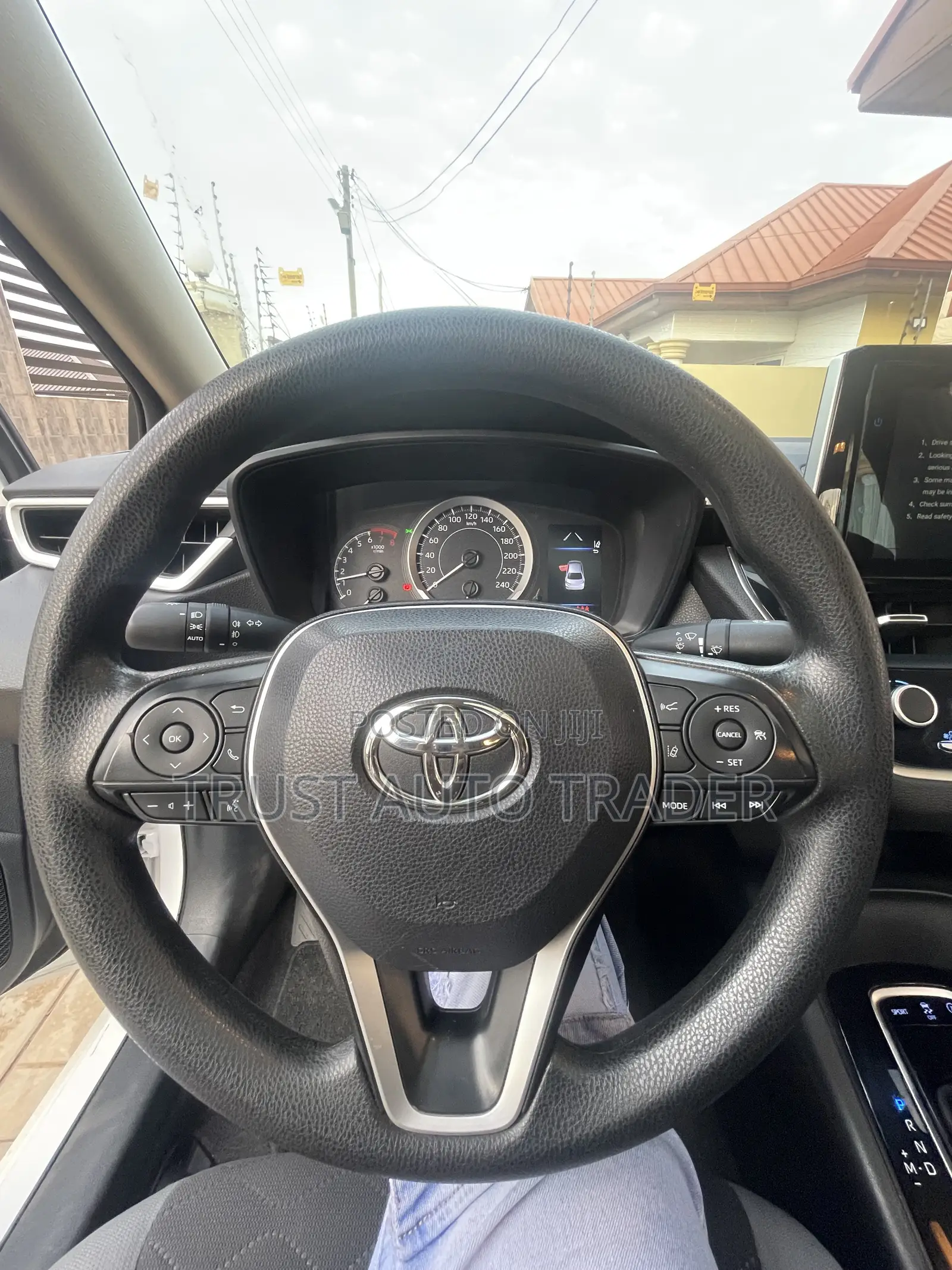 Toyota Corolla 2023 White