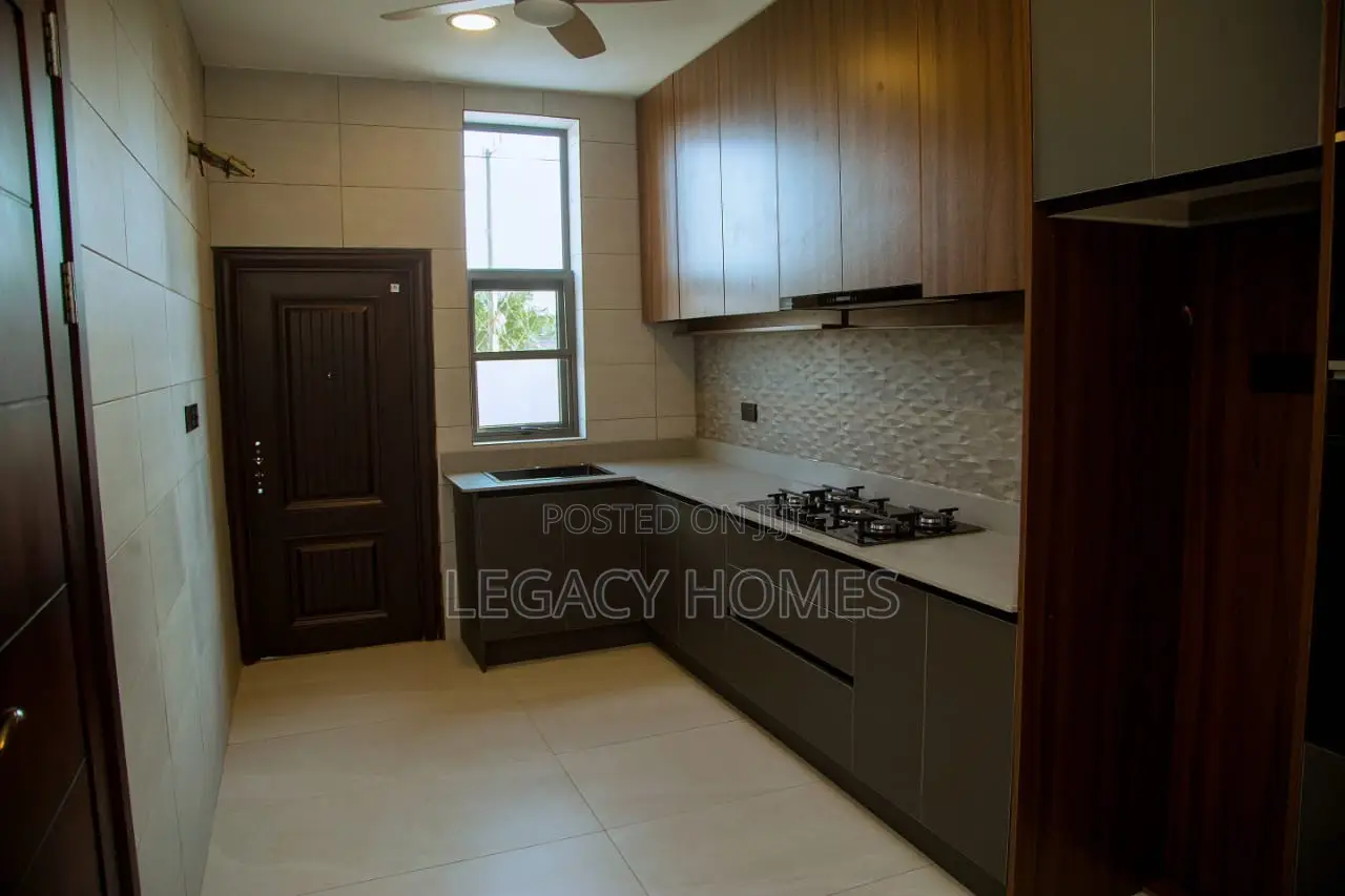 4bdrm House in Dome, Pillar 2 for sale