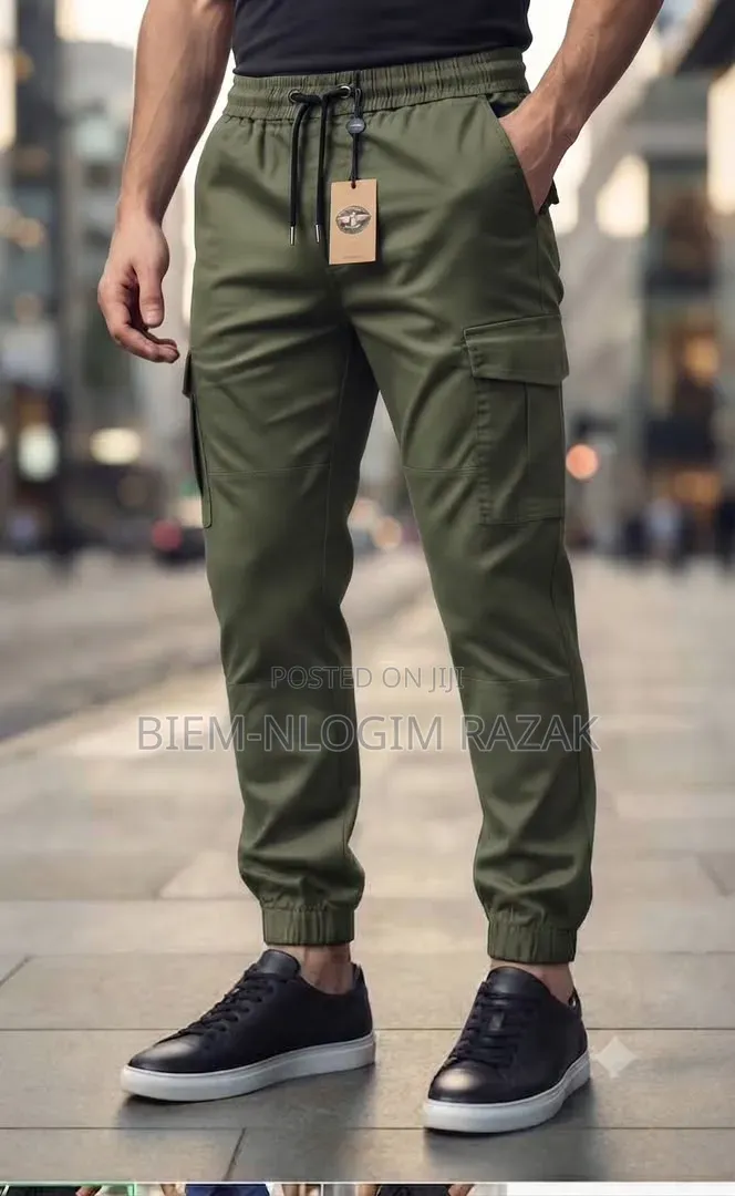 Plain Bumper Cargo Pants Available in Stock