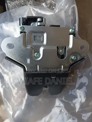 Elantra 2012 Boot Lock