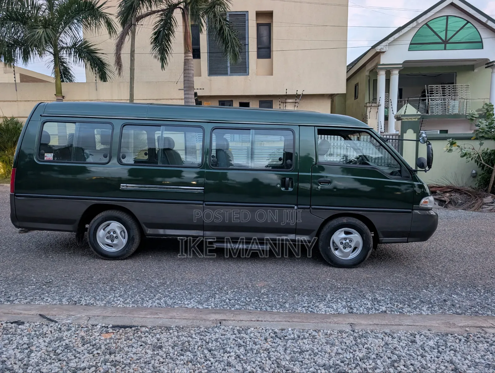 Hyundai H1 2006 Green