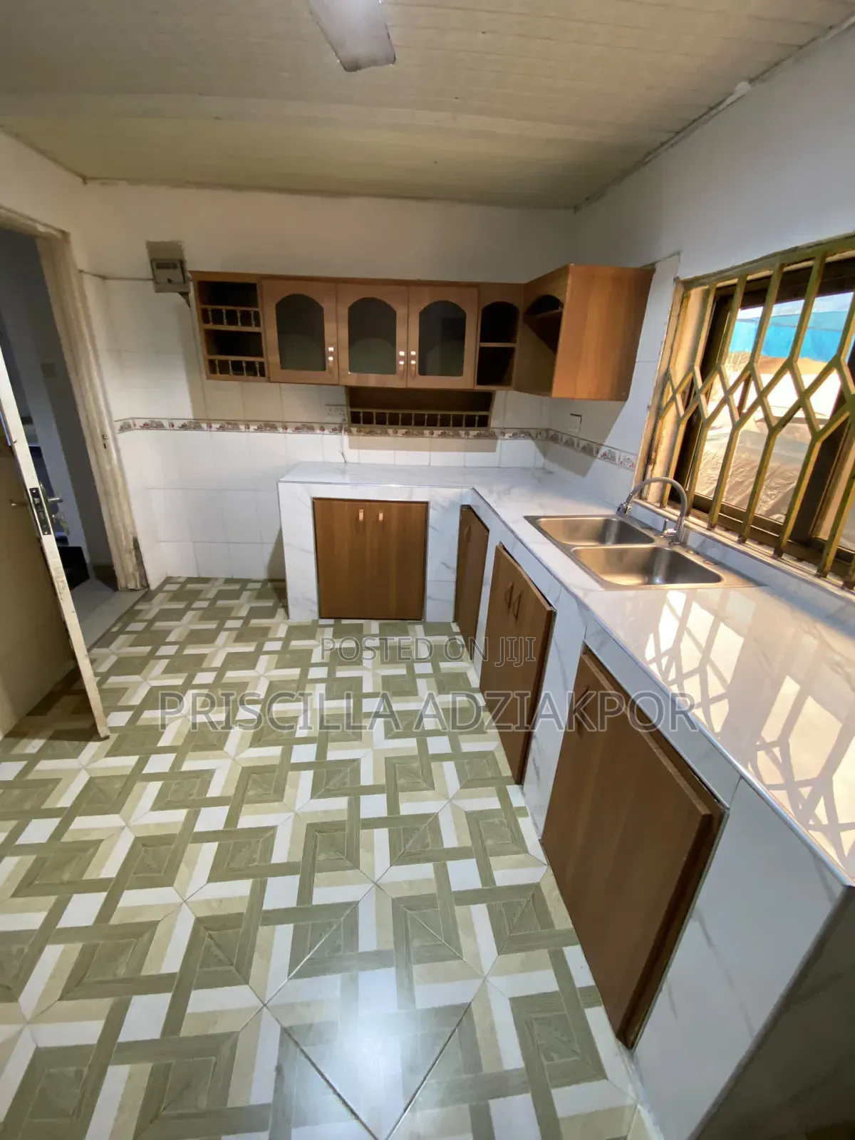 2bdrm Apartment in Christlove Ventures, Ofankor for rent