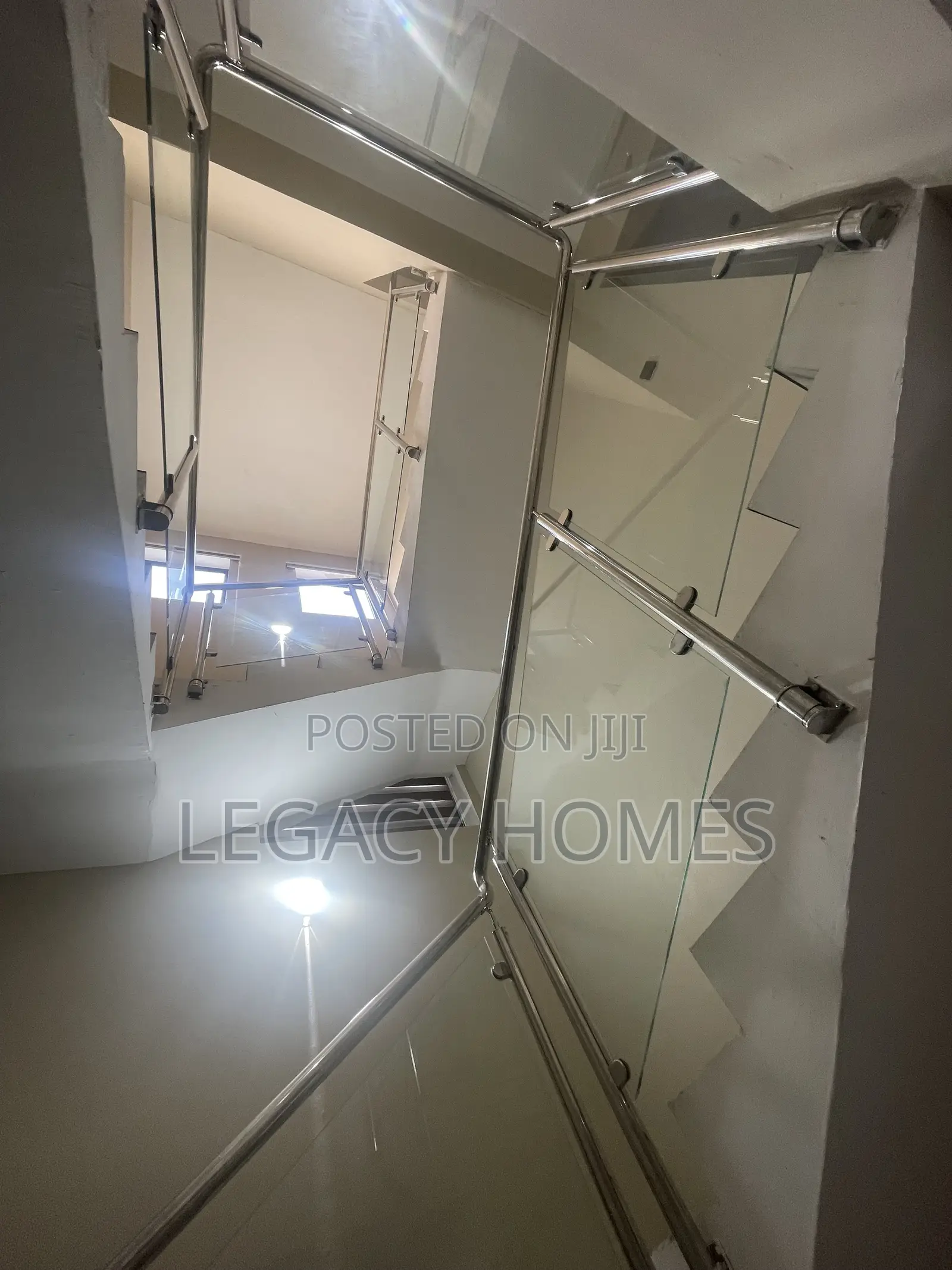 Furnished 4bdrm Townhouse / Terrace in Labone for rent