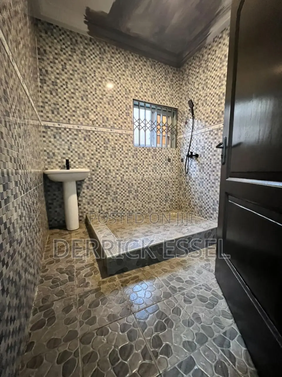 2bdrm Apartment in Christ Mind Limited, Tseaddo for rent