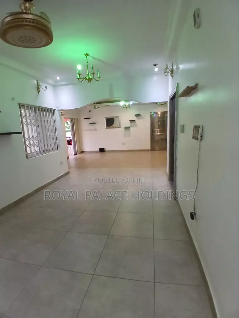 4bdrm House in East Legon Hills, School Junction for rent