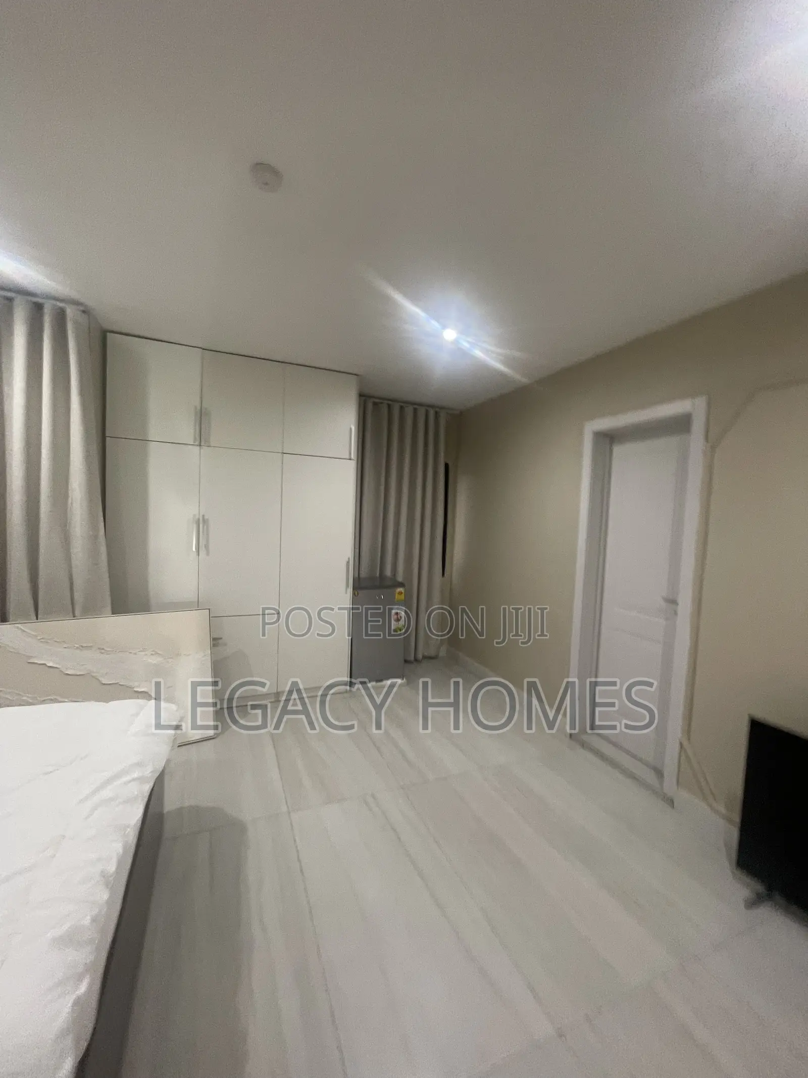 Furnished 4bdrm Townhouse / Terrace in Labone for rent
