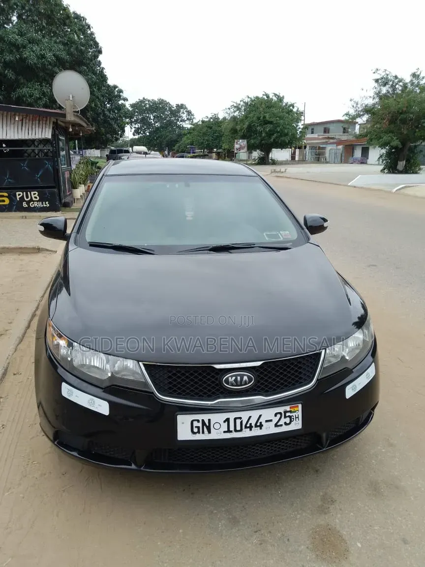 Kia Forte LX 2010 Black