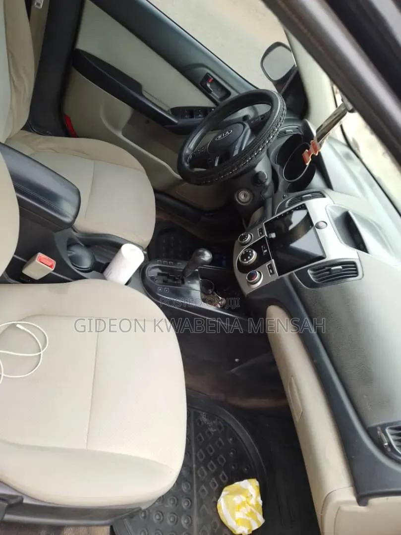 Kia Forte LX 2010 Black