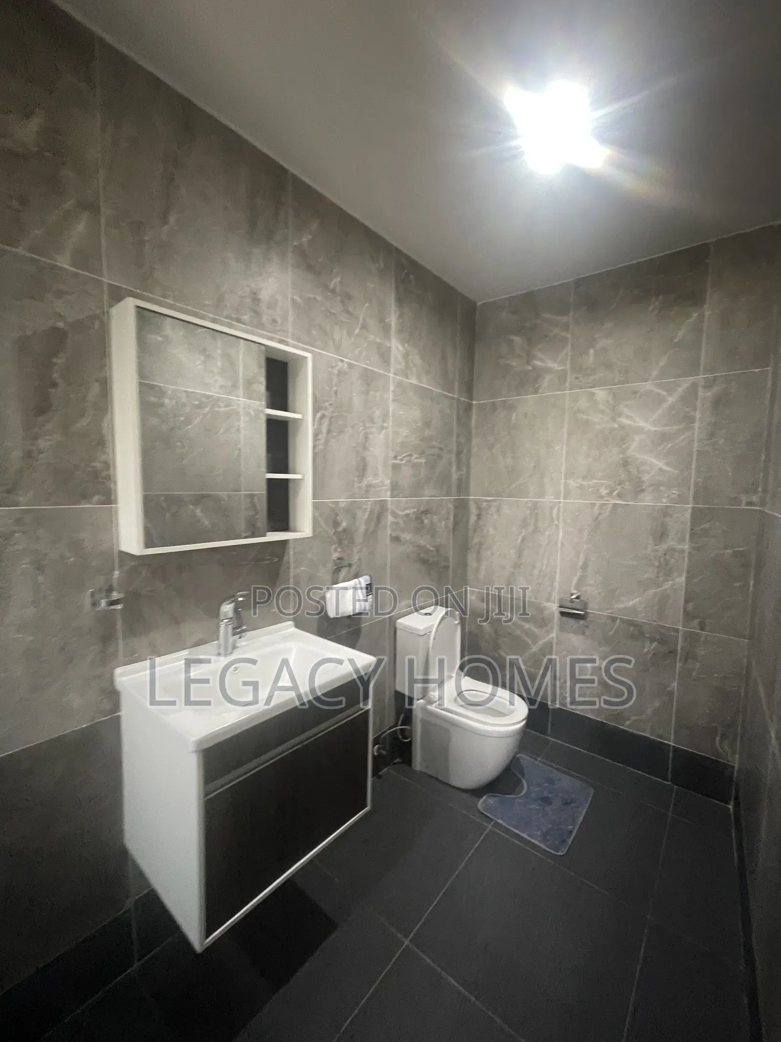 Furnished 4bdrm Townhouse / Terrace in Labone for rent