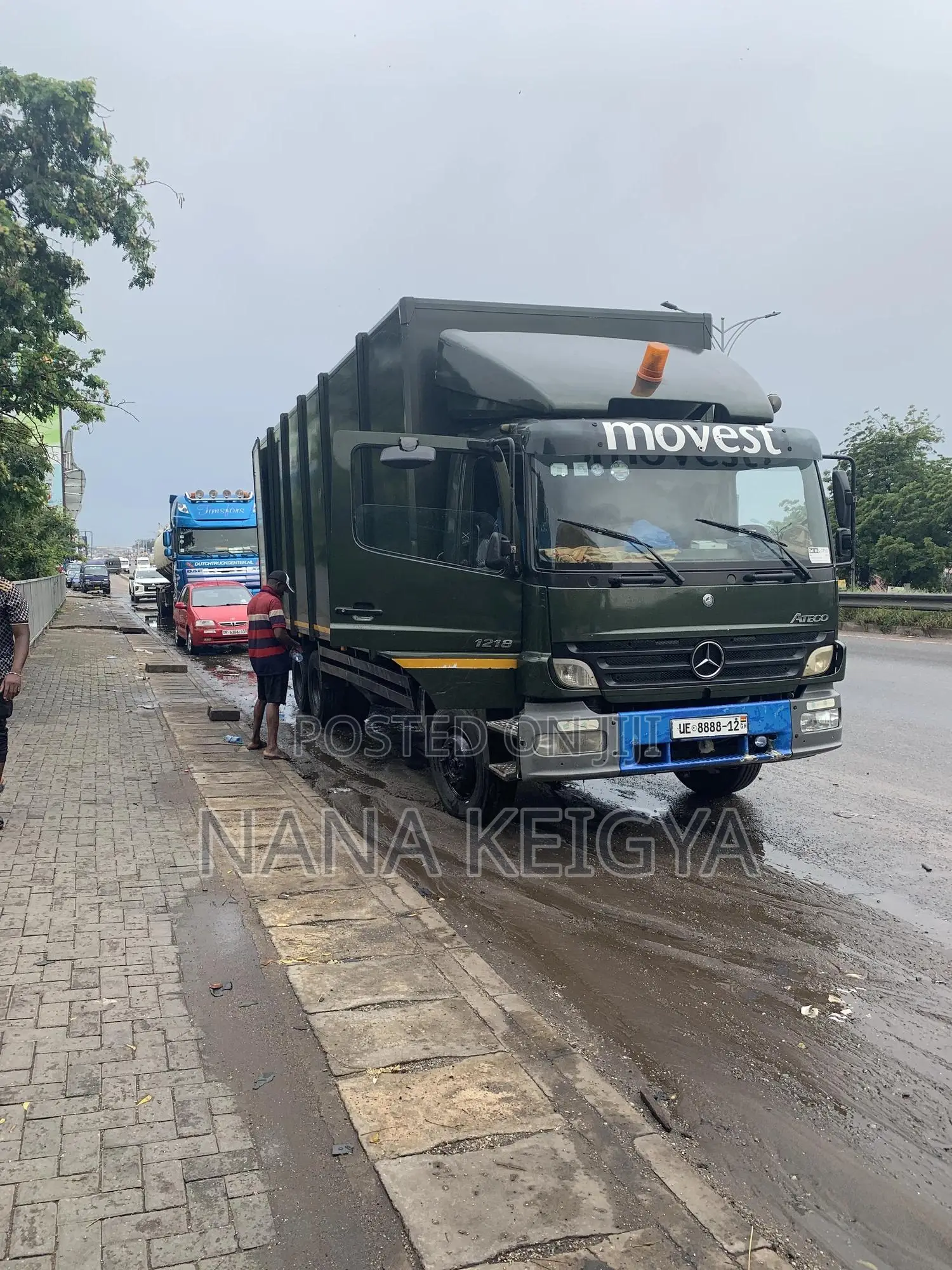 Cargo Truck Rentals (Movers)