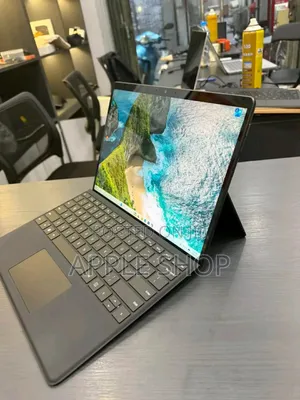 New Microsoft Surface Pro 512 GB Black
