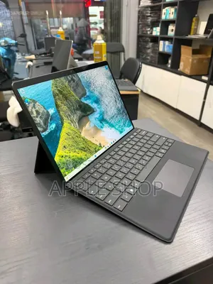 New Microsoft Surface Pro 512 GB Black