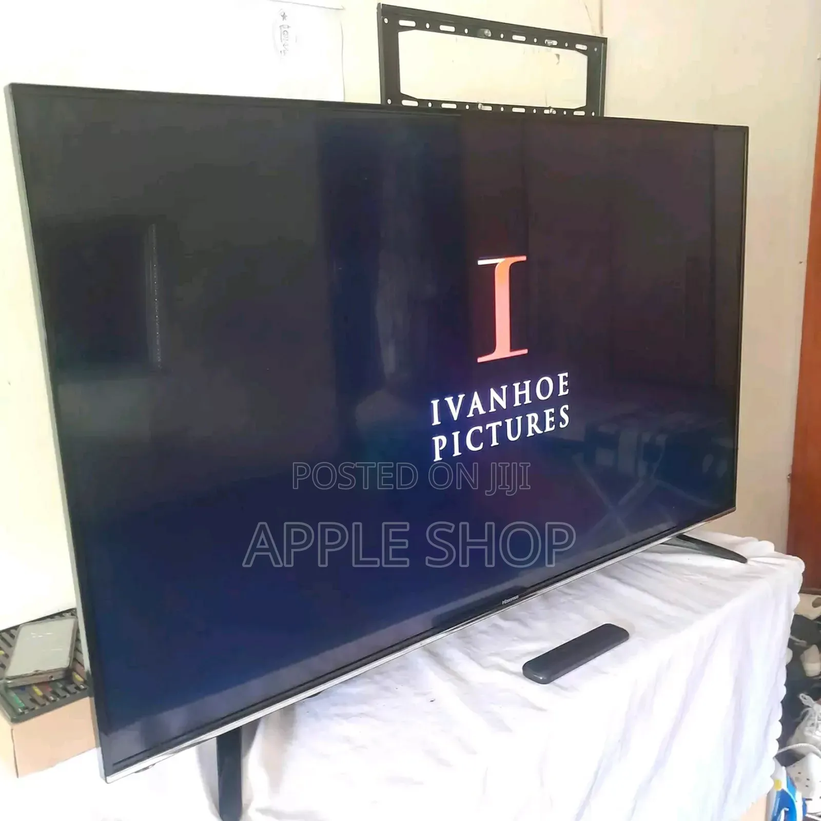 55inches Hisence Smart TV