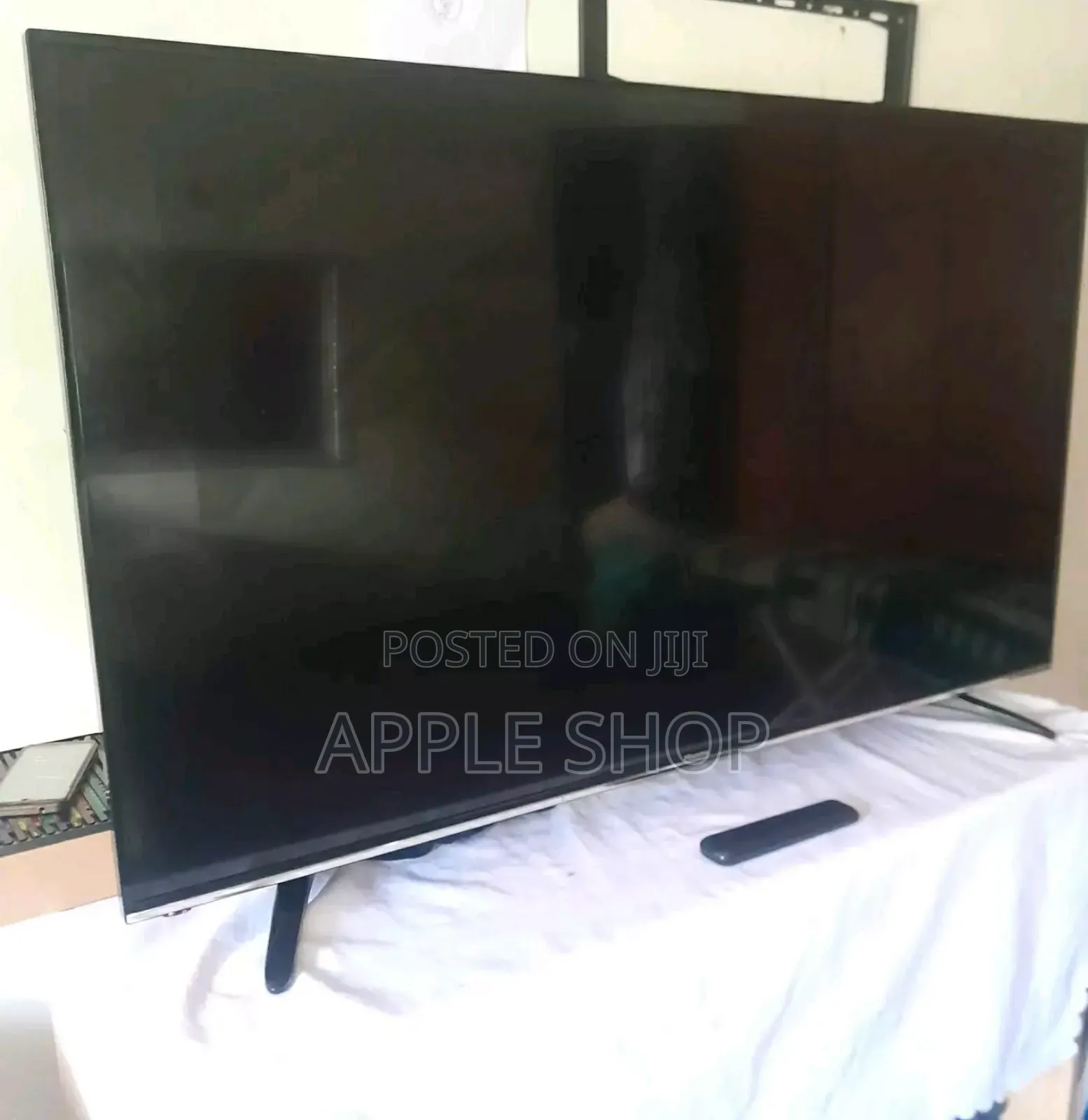 55inches Hisence Smart TV