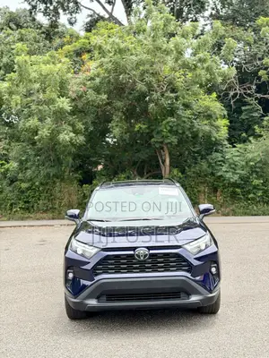 Toyota RAV4 XLE Premium FWD 2023 Blue