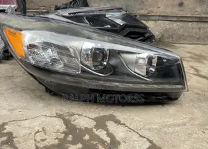 Kia Sorento 2019-2020 Headlight Pair
