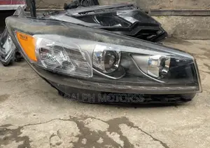 Kia Sorento 2019-2020 Headlight Pair