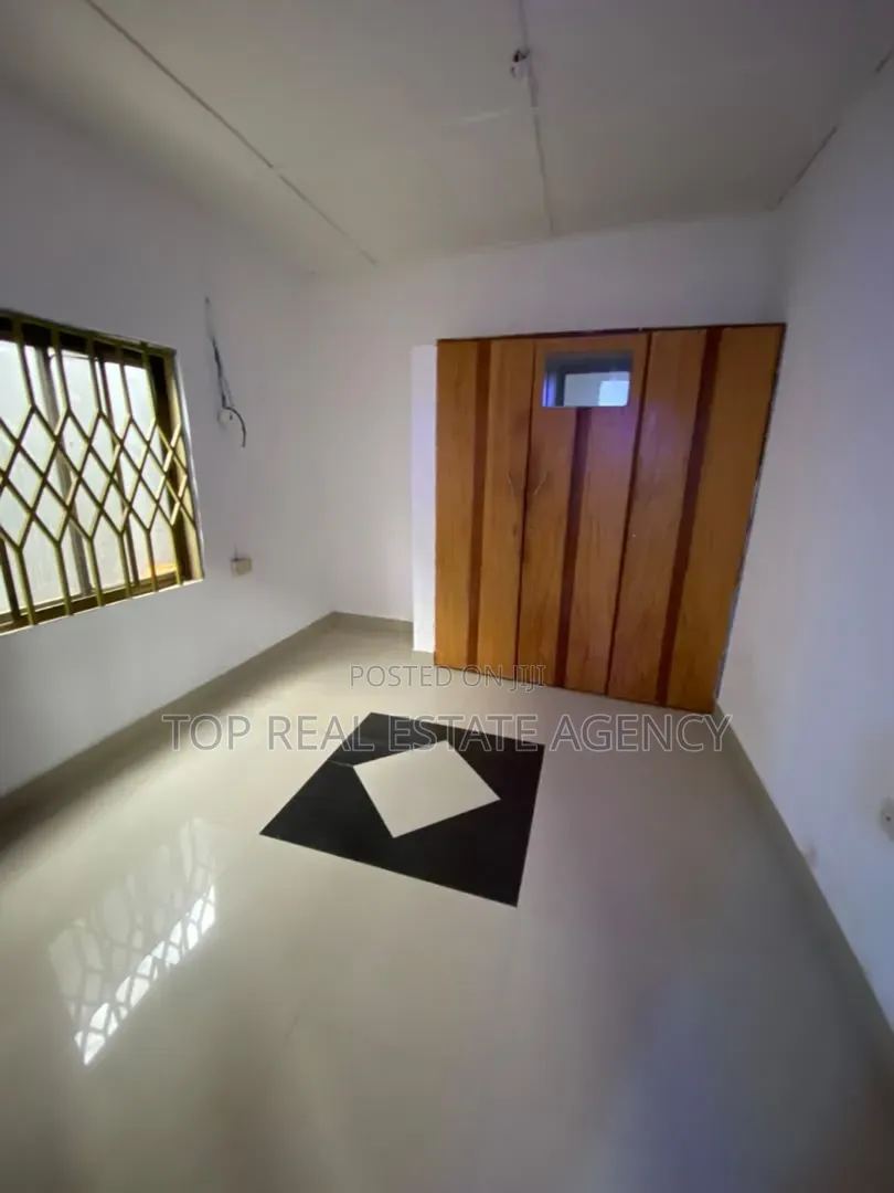 2bdrm Apartment in Asofa, Ofankor for rent