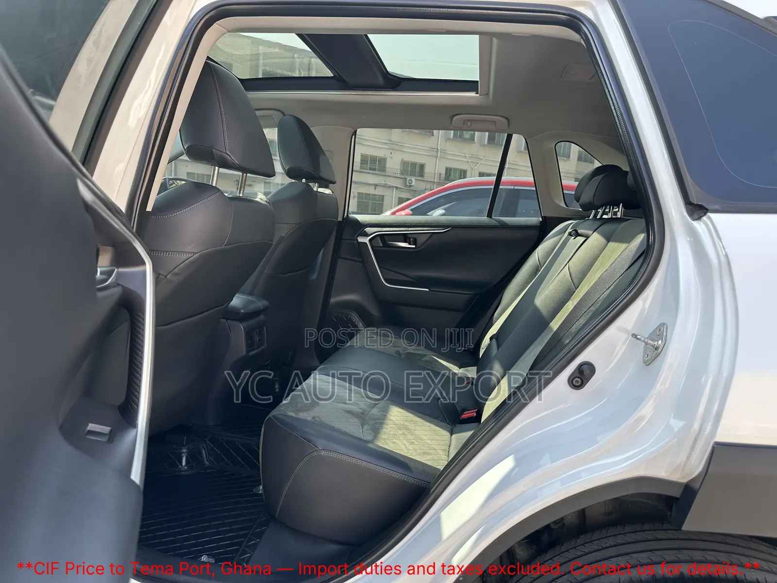Toyota RAV4 XLE Premium FWD 2024 White