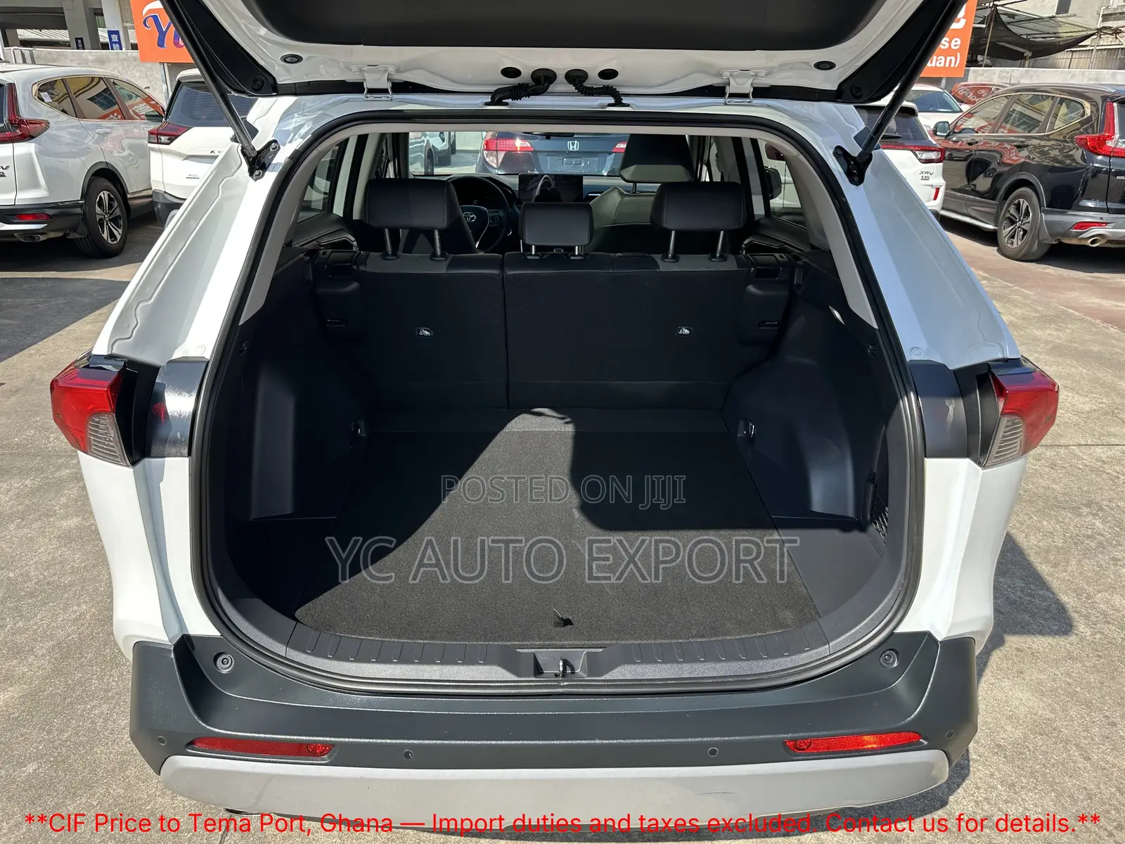 Toyota RAV4 XLE Premium FWD 2024 White