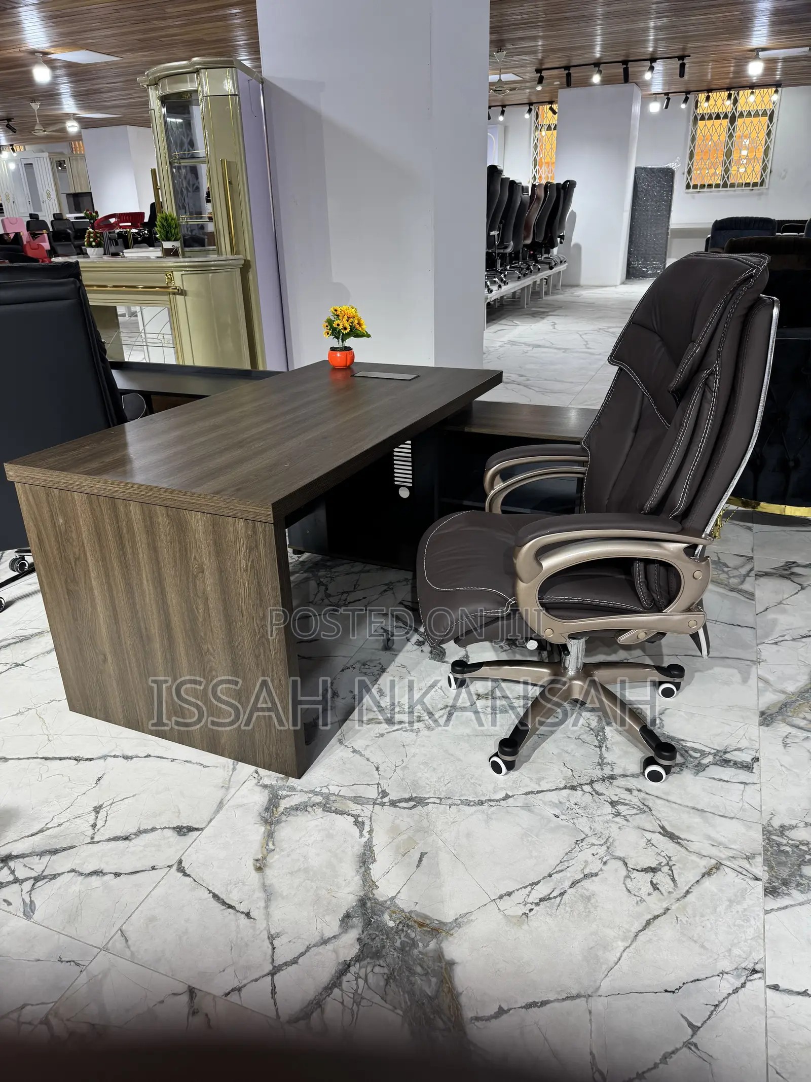 Dark Walnut L :Desk + Dark Brown Chair