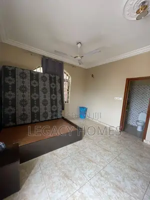 2bdrm Apartment in Ofankor for rent