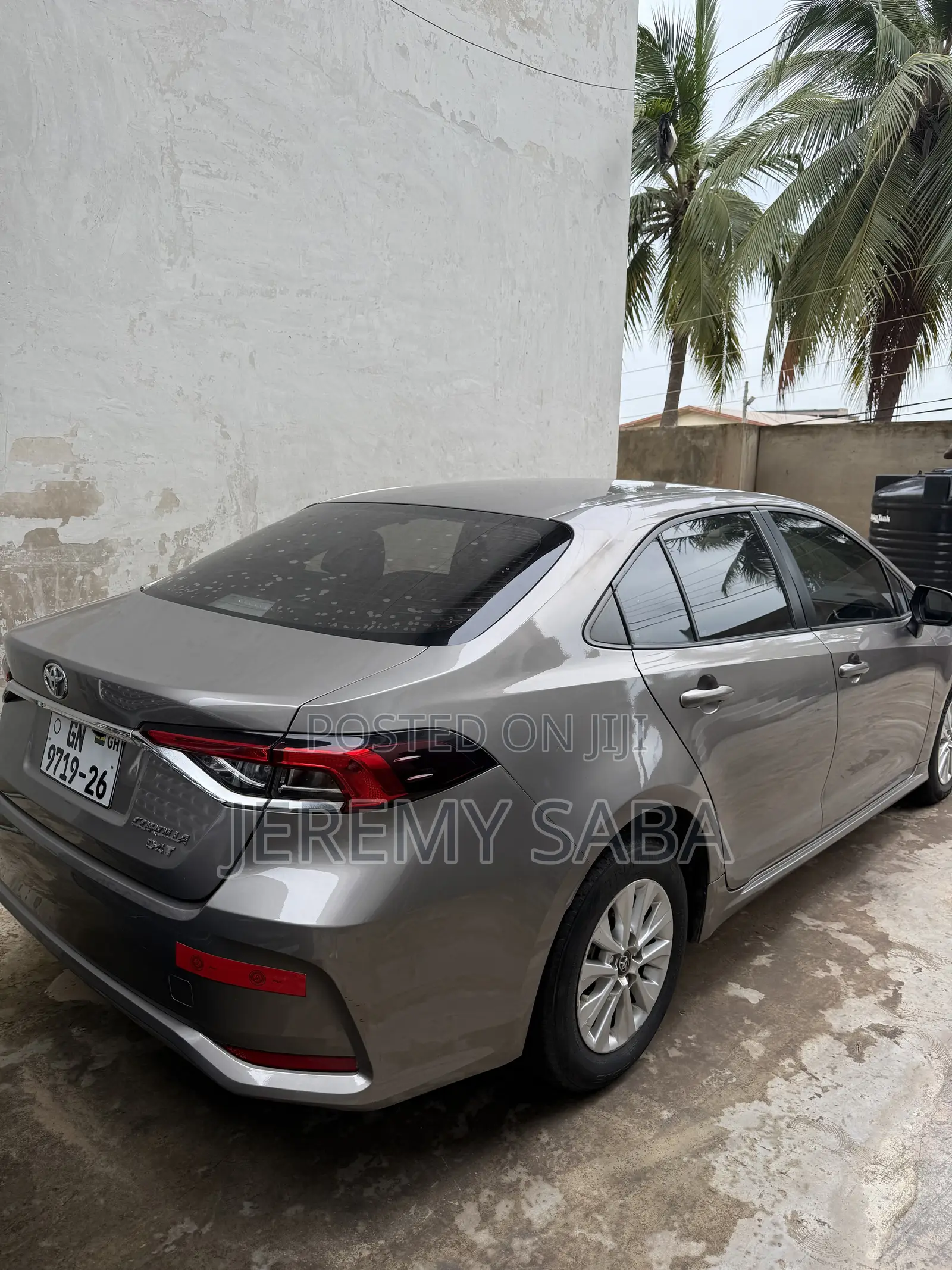 Toyota Corolla XLE 2020 Silver