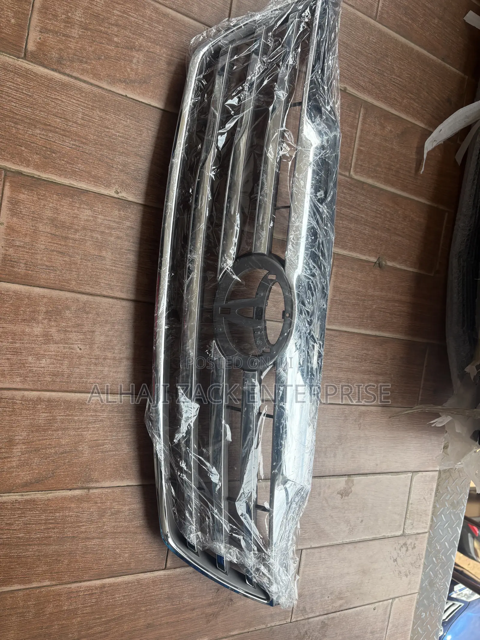Toyota Fortuner 2012 Front Grille