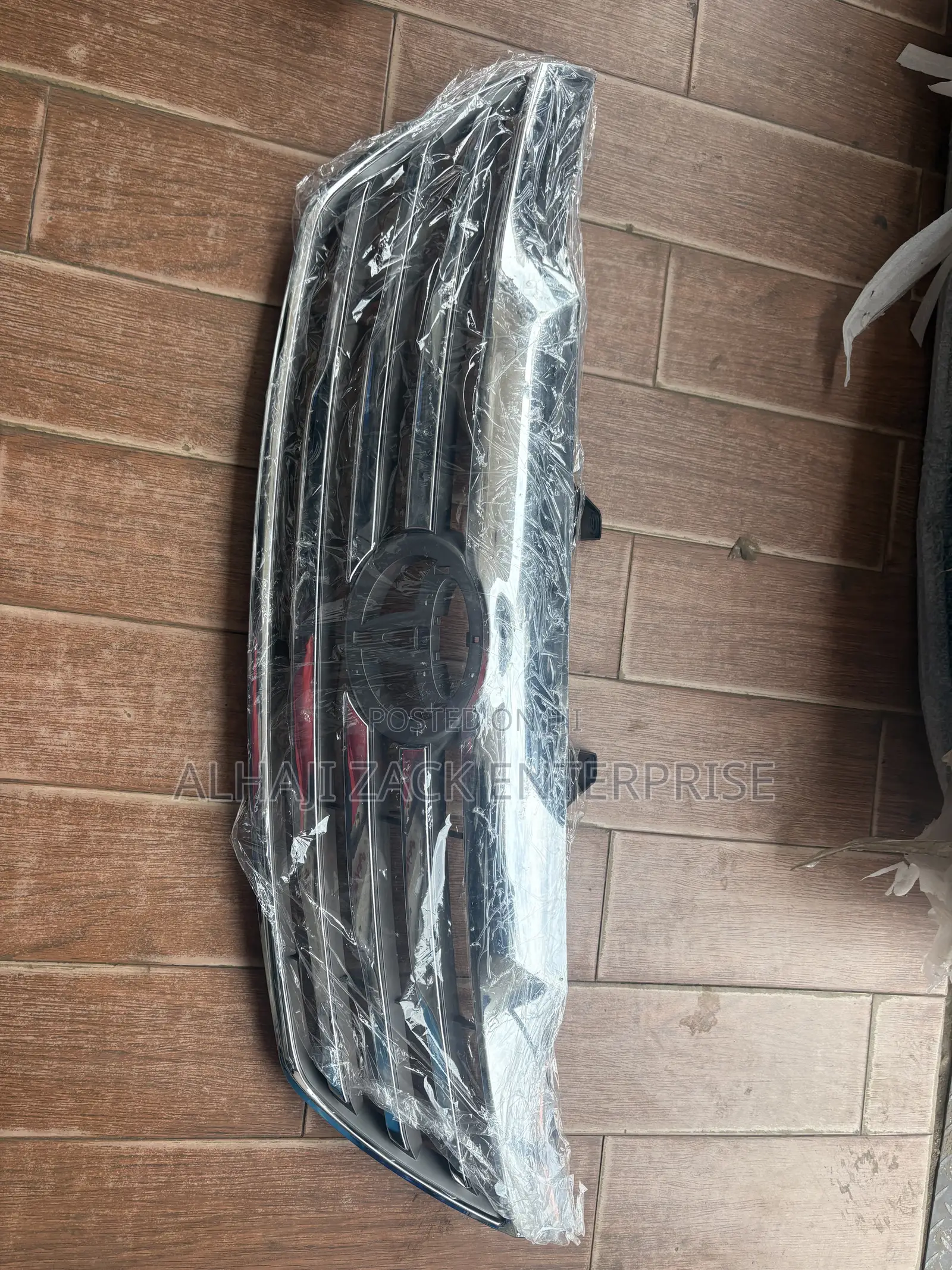 Toyota Fortuner 2012 Front Grille