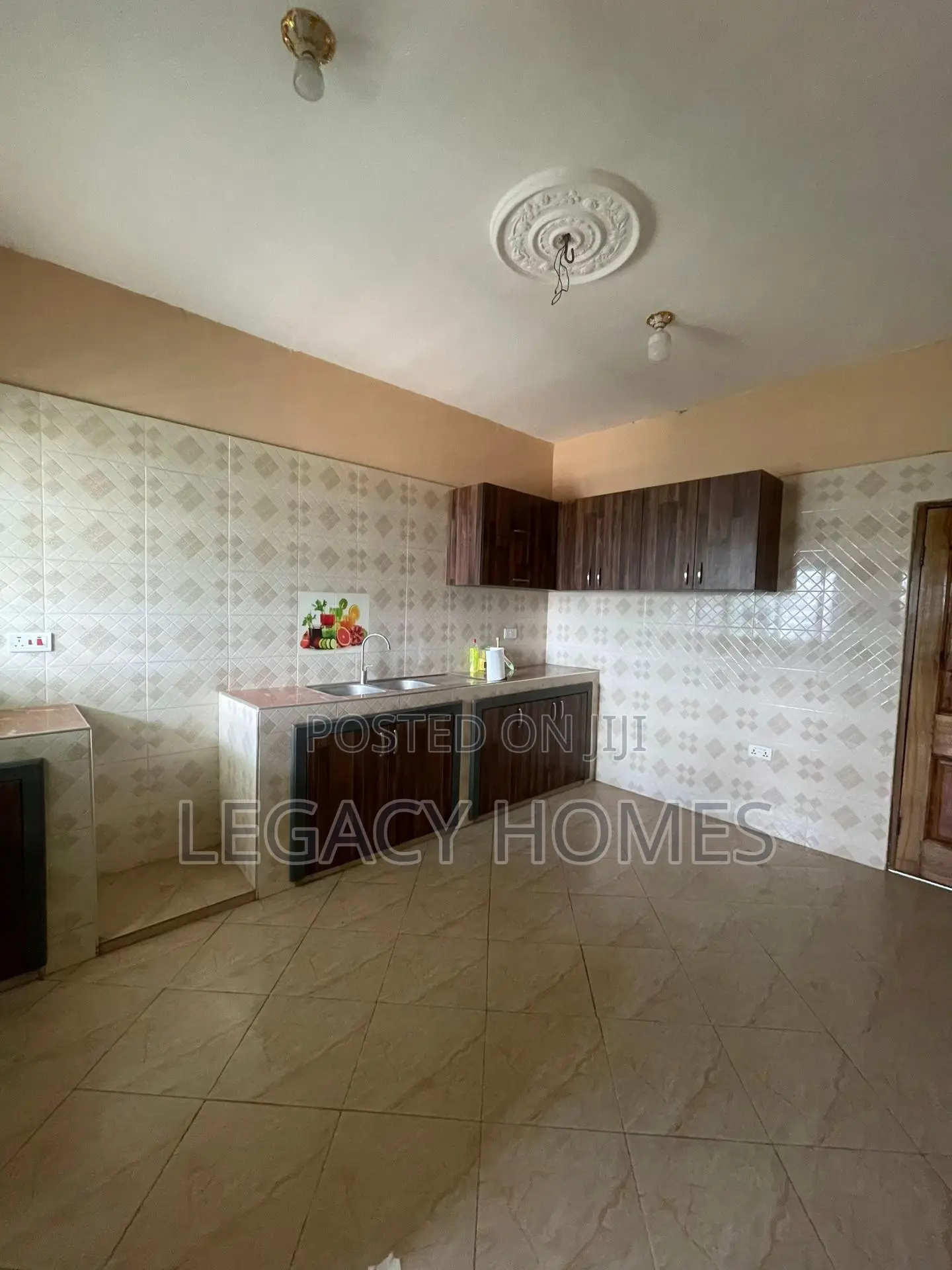 2bdrm Apartment in Ofankor for rent