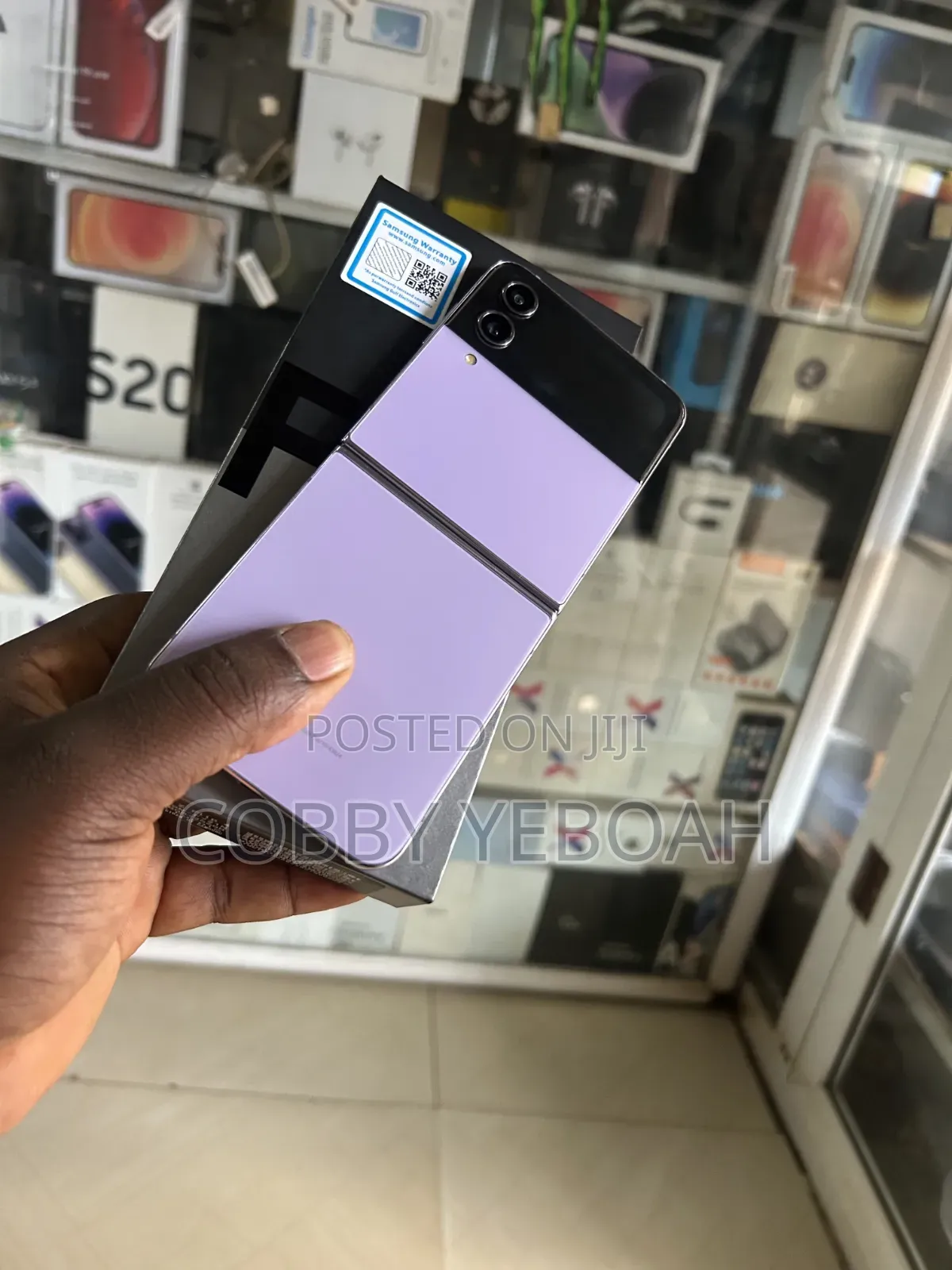 New Samsung Galaxy Z Flip4 256 GB Purple