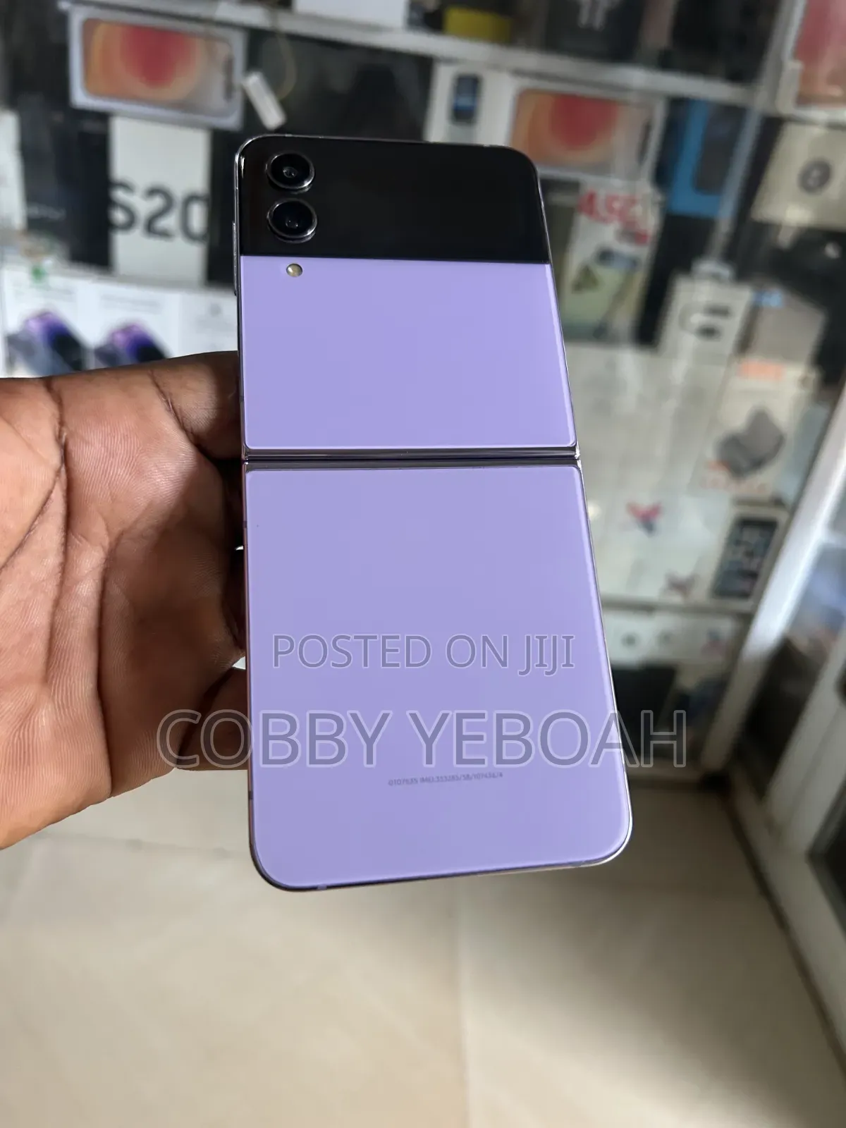 New Samsung Galaxy Z Flip4 256 GB Purple