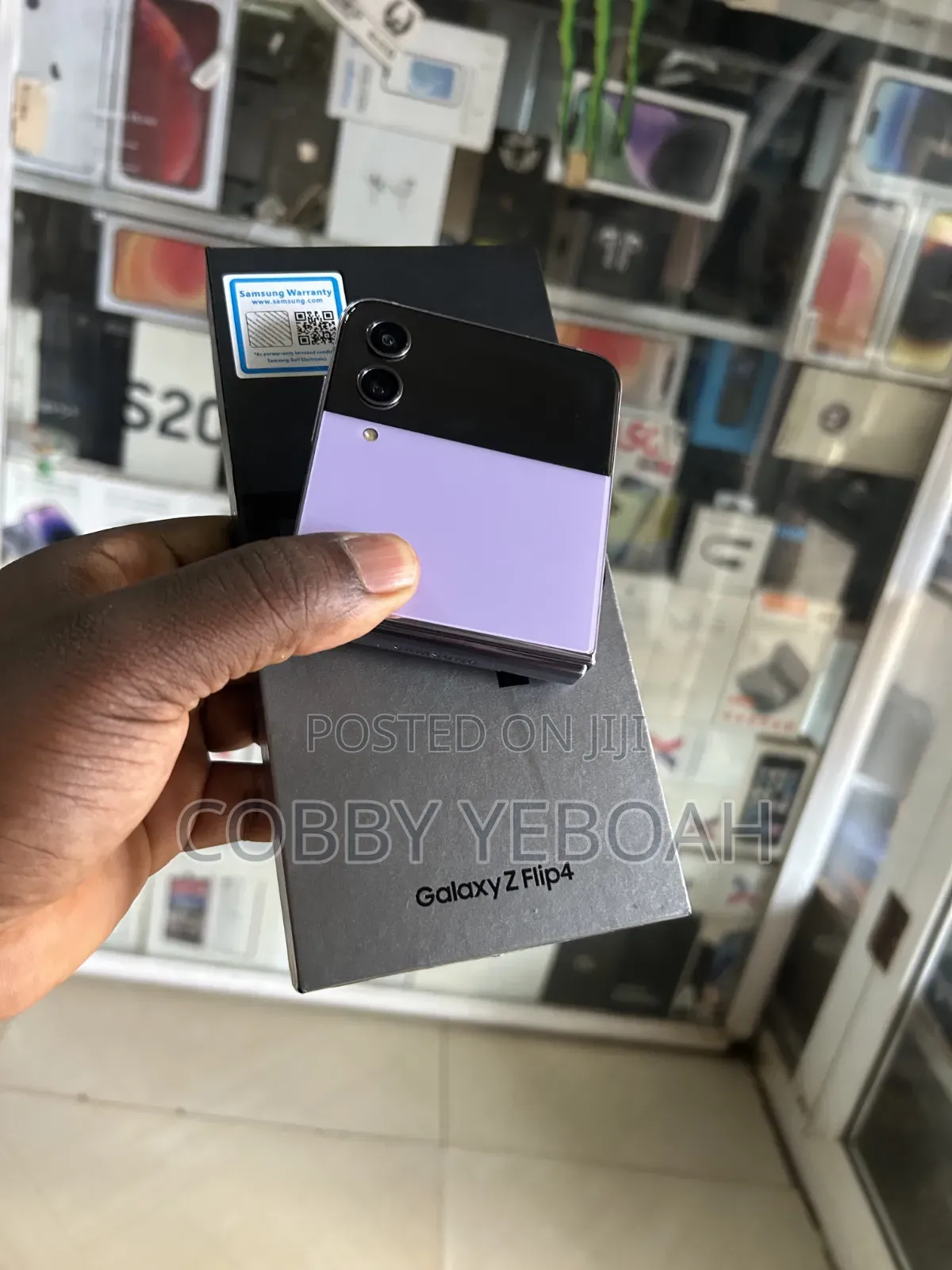 New Samsung Galaxy Z Flip4 256 GB Purple