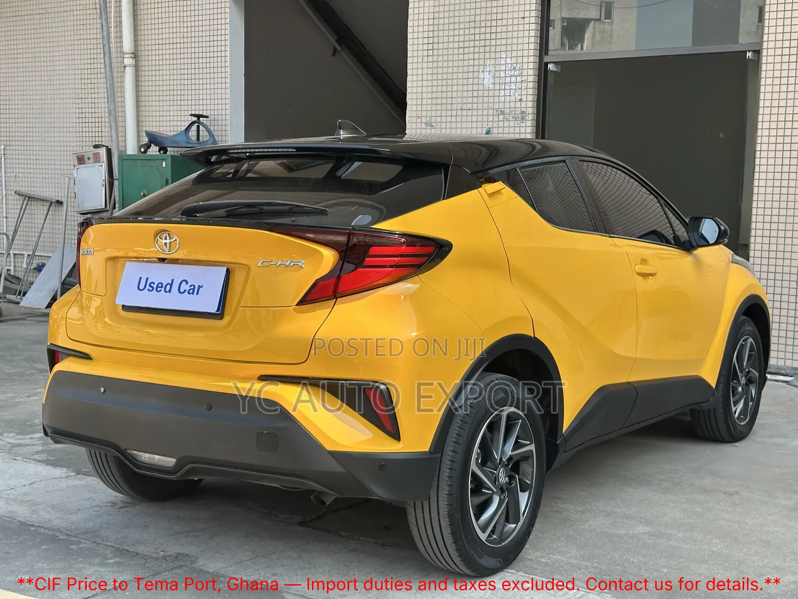 Toyota C-HR XLE 2022 Yellow