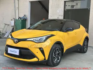 Toyota C-HR XLE 2022 Yellow