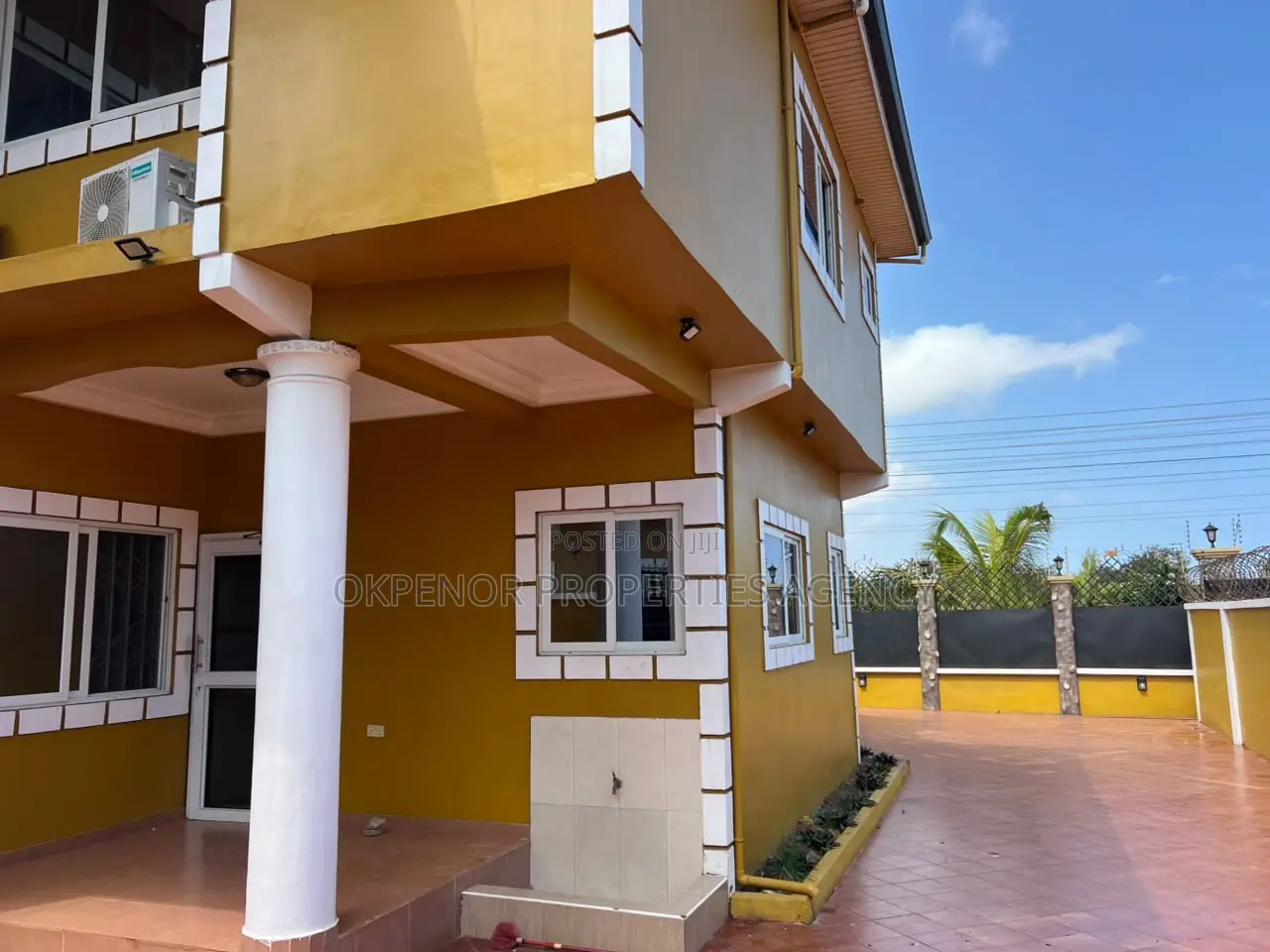 4bdrm House in Sakumono for rent