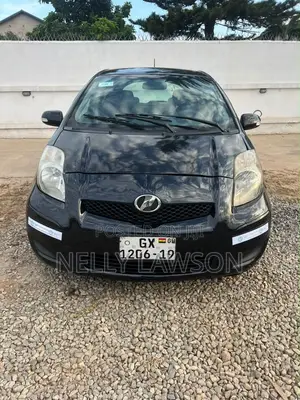 Toyota Vitz 1.0 FWD 3dr 2010 Black