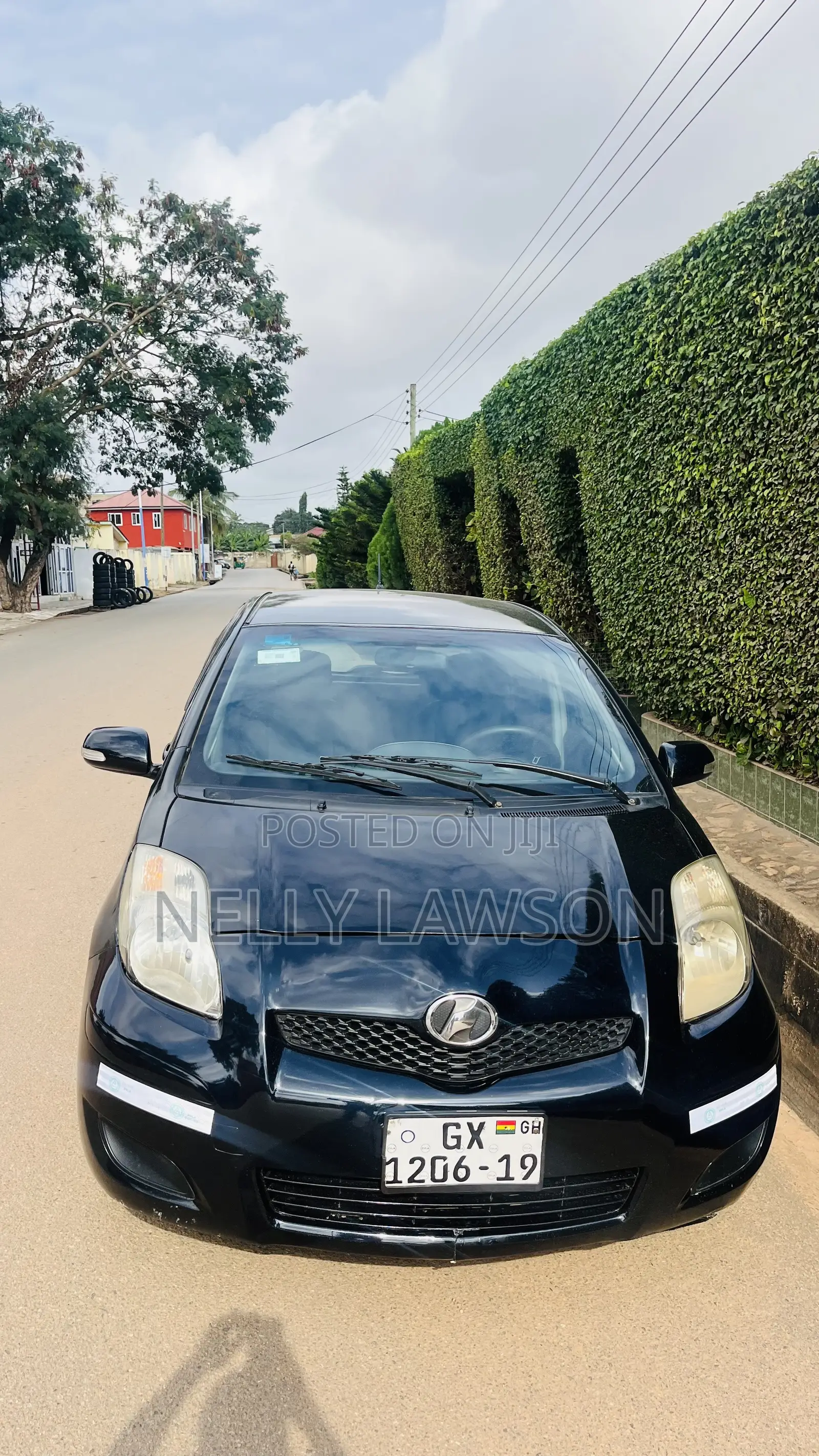 Toyota Vitz 1.0 FWD 3dr 2010 Black