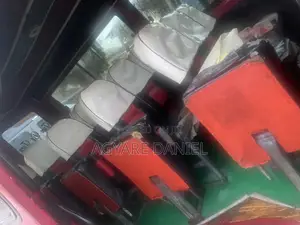 Mercedes-Benz Sprinter 2005 Red