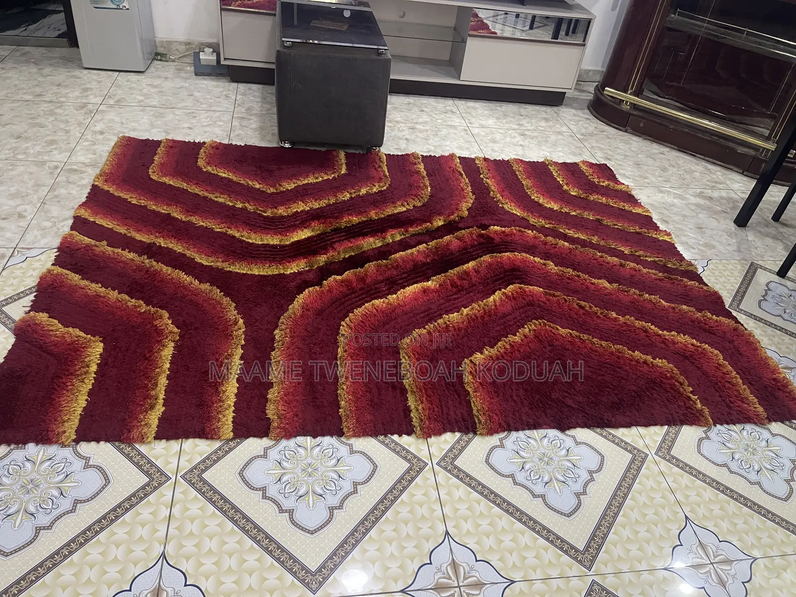 Large Premium Shaggy Area Rug – Red Gold Geometric Stripes