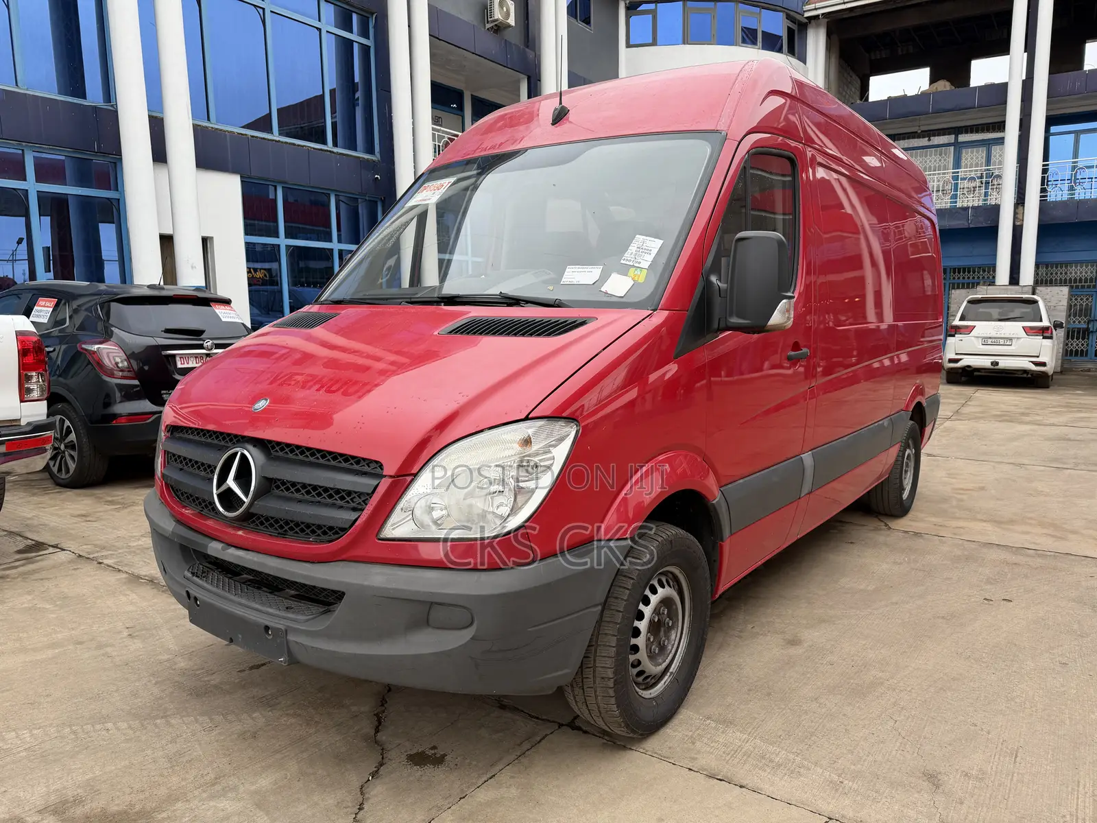 Mercedes-Benz Sprinter 2010 Red