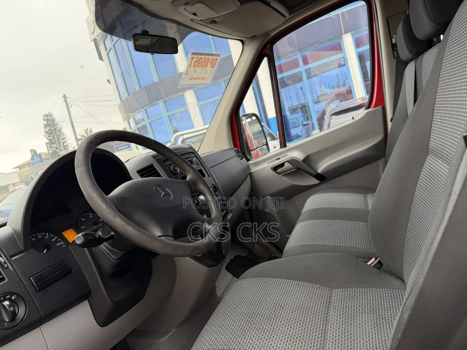Mercedes-Benz Sprinter 2010 Red