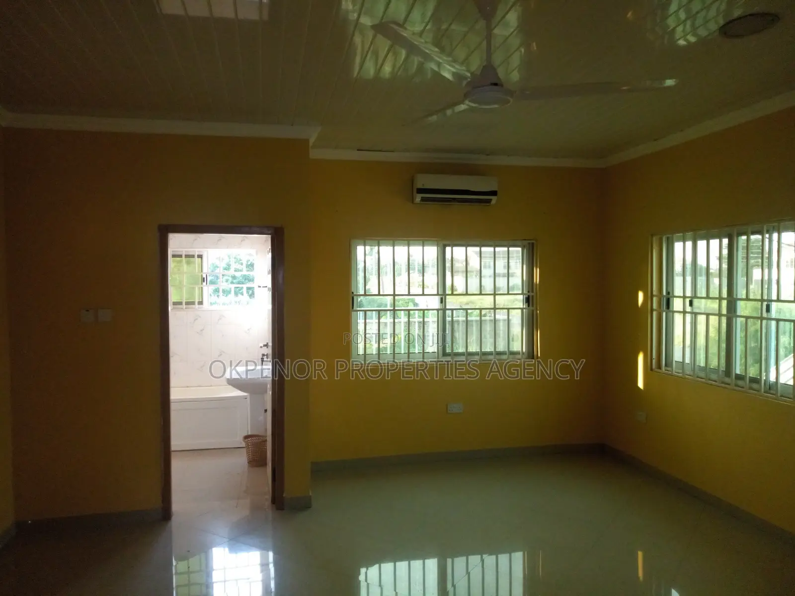4bdrm House in Tema, Community 25 for rent